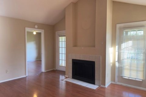 Condo in Altamonte Springs, Florida, 2 bedrooms  № 1734287 - photo 27