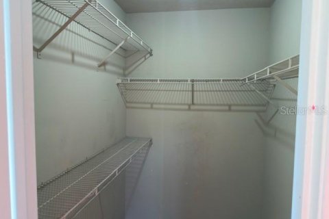 Condo in Altamonte Springs, Florida, 2 bedrooms  № 1734287 - photo 12