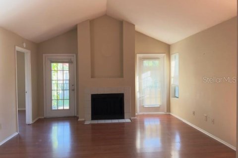 Condo in Altamonte Springs, Florida, 2 bedrooms  № 1734287 - photo 21