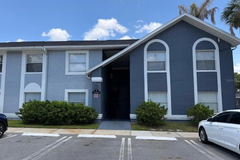 Condo à Orlando, Floride, 2 chambres  № 2117457