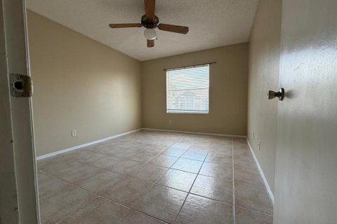 Copropriété à louer à Orlando, Floride: 2 chambres, 93.46 m2 № 2117457 - photo 6