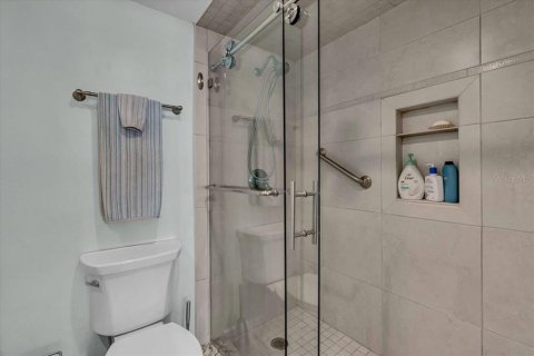 Купить кондоминиум в Венеция, Флорида 6 комнат, 83.61м2, № 1776639 - фото 16