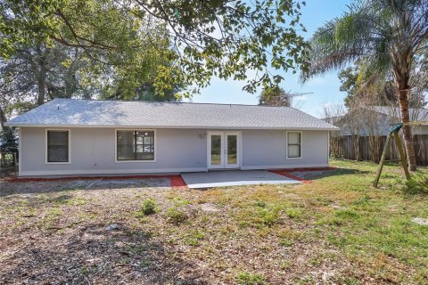House in Deltona, Florida 3 bedrooms, 144.93 sq.m. № 1546149 - photo 26
