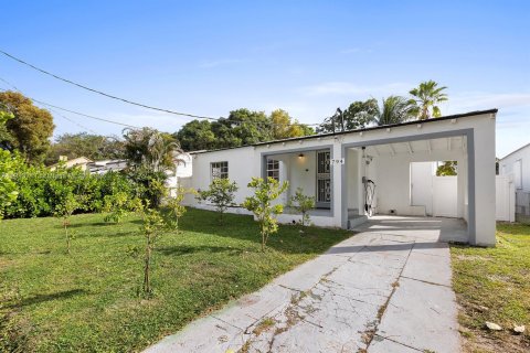 Casa en venta en Miami, Florida, 2 dormitorios, 94.76 m2 № 1968464 - foto 13