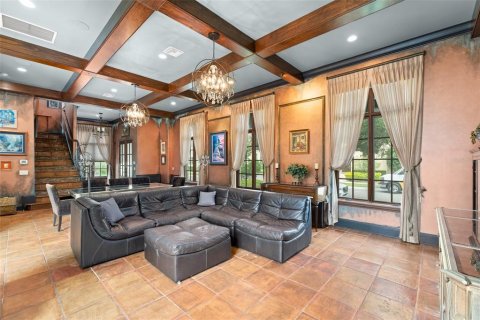 House in Lake Buena Vista, Florida 4 bedrooms, 311.87 sq.m. № 1673525 - photo 6