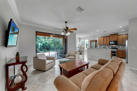 Casa en venta en Apollo Beach, Florida, 2 dormitorios, 179.77 m2 № 1898629 - foto 6