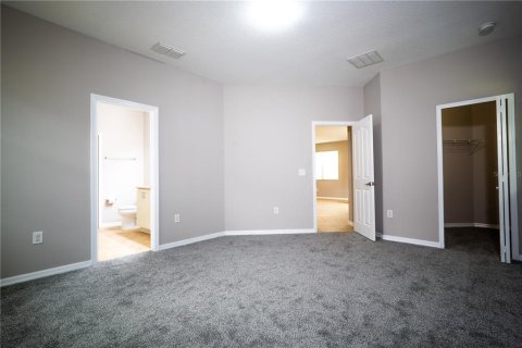 House in Orlando, Florida 3 bedrooms, 159.7 sq.m. № 2391534 - photo 16