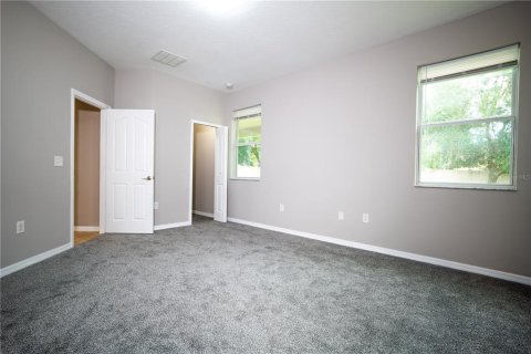 House in Orlando, Florida 3 bedrooms, 159.7 sq.m. № 2391534 - photo 15
