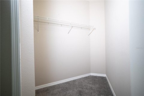House in Orlando, Florida 3 bedrooms, 159.7 sq.m. № 2391534 - photo 17