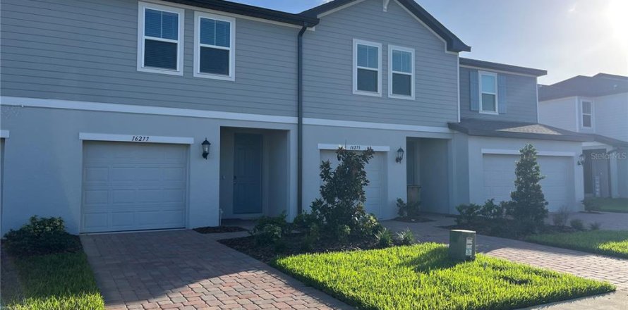 Touwnhouse à Clermont, Floride 3 chambres, 137.96 m2 № 2425251