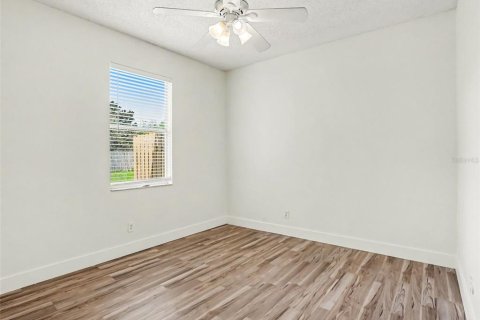 Villa ou maison à vendre à Orlando, Floride: 4 chambres, 188.78 m2 № 2305221 - photo 19