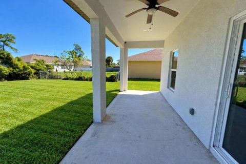 Villa ou maison à louer à North Port, Floride: 3 chambres, 148.64 m2 № 2416375 - photo 18