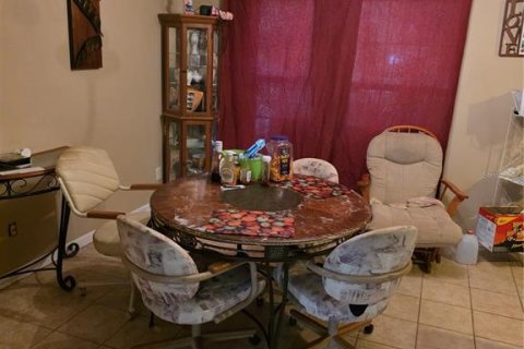 Casa en venta en Mount Dora, Florida, 3 dormitorios, 161.09 m2 № 1866611 - foto 7