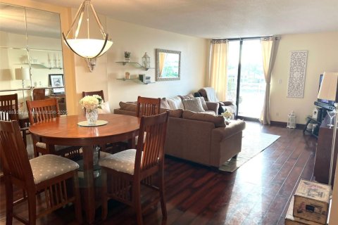 Copropriété à louer à Hollywood, Floride: 1 chambre, 77.29 m2 № 1929669 - photo 13