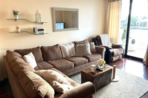 Copropriété à louer à Hollywood, Floride: 1 chambre, 77.29 m2 № 1929669 - photo 15