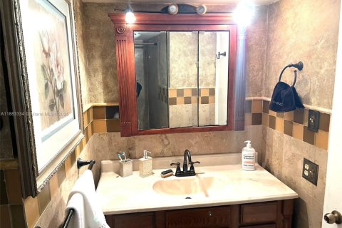 Copropriété à louer à Hollywood, Floride: 1 chambre, 77.29 m2 № 1929669 - photo 30
