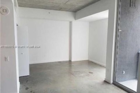 Condominio en venta en Miami, Florida, 1 dormitorio, 48.87 m2 № 1938397 - foto 25