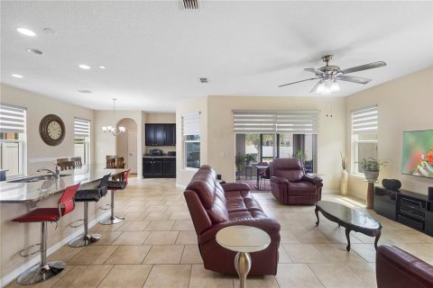 Villa ou maison à louer à Orlando, Floride: 4 chambres, 225.38 m2 № 2403303 - photo 7