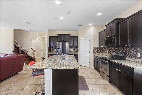 Villa ou maison à louer à Orlando, Floride: 4 chambres, 225.38 m2 № 2403303 - photo 12