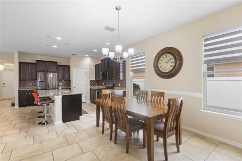 Villa ou maison à louer à Orlando, Floride: 4 chambres, 225.38 m2 № 2403303 - photo 16