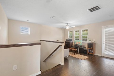 Villa ou maison à louer à Orlando, Floride: 4 chambres, 225.38 m2 № 2403303 - photo 23