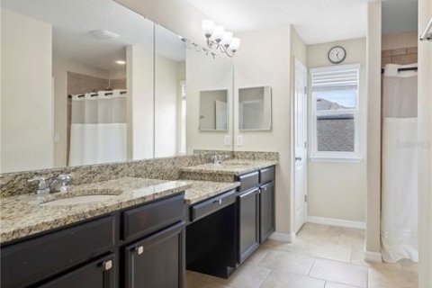 Villa ou maison à louer à Orlando, Floride: 4 chambres, 225.38 m2 № 2403303 - photo 30