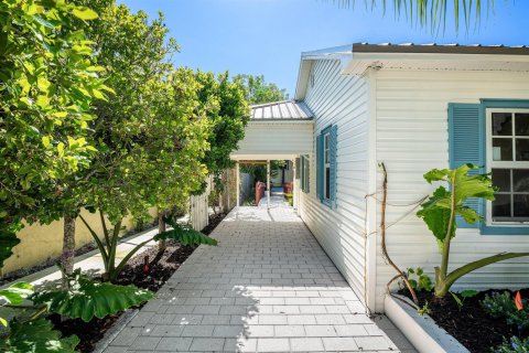 Commercial property in Delray Beach, Florida № 2250382 - photo 6