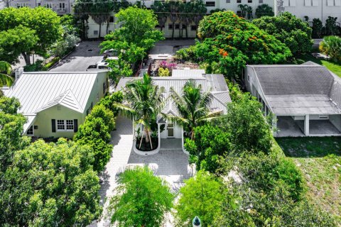 Commercial property in Delray Beach, Florida № 2250382 - photo 10