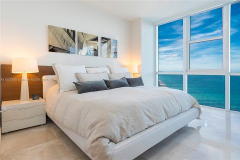 Copropriété à louer à Sunny Isles Beach, Floride: 2 chambres, 145.86 m2 № 1960322 - photo 19