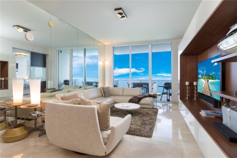 Copropriété à louer à Sunny Isles Beach, Floride: 2 chambres, 145.86 m2 № 1960322 - photo 6