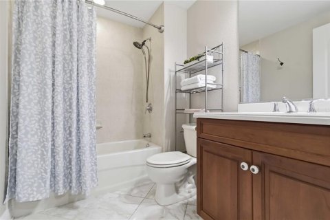 Condo in Palmetto, Florida, 2 bedrooms № 2148444 - photo 15