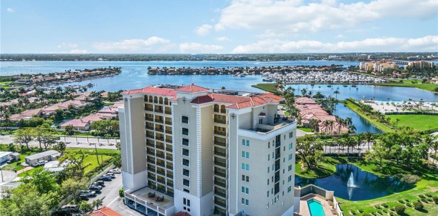 Condo in Palmetto, Florida, 2 bedrooms № 2148444