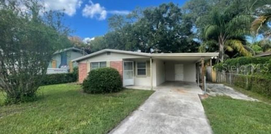 Villa ou maison à Tampa, Floride 3 chambres, 89.93 m2 № 1823054