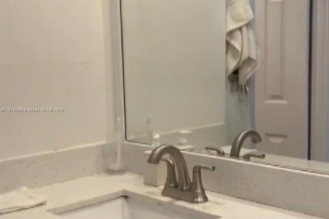 Купить кондоминиум в Авентура, Флорида 1 спальня, 96.43м2, № 1931915 - фото 23