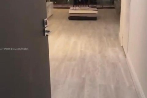 Купить кондоминиум в Авентура, Флорида 1 спальня, 96.43м2, № 1931915 - фото 7