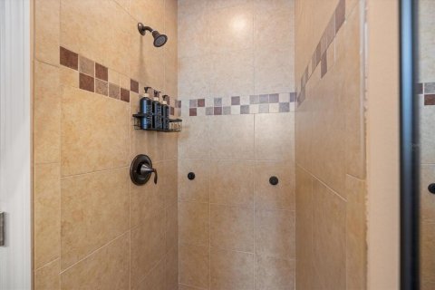 House in Venice, Florida 2 bedrooms, 120.77 sq.m. № 2393640 - photo 15