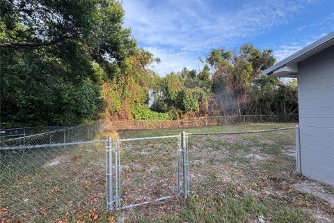 House in Dade City, Florida 3 bedrooms, 72.84 sq.m. № 1801347 - photo 3