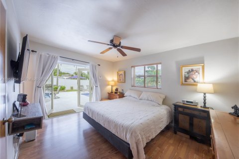 Купить виллу или дом в Пемброк-Пайнс, Флорида 4 спальни, 160.44м2, № 2006501 - фото 22