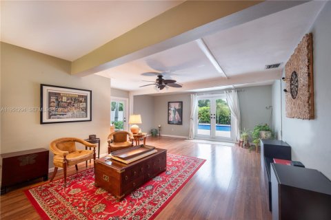 Купить виллу или дом в Пемброк-Пайнс, Флорида 4 спальни, 160.44м2, № 2006501 - фото 12