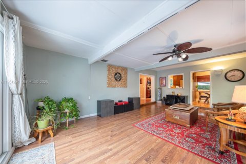 Купить виллу или дом в Пемброк-Пайнс, Флорида 4 спальни, 160.44м2, № 2006501 - фото 14