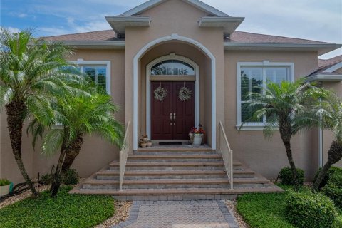 House in Homosassa, Florida 3 bedrooms, 304.81 sq.m. № 1912065 - photo 5