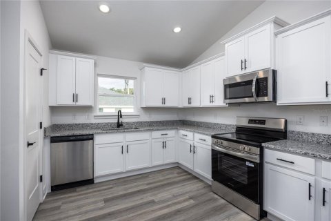 Casa en venta en Newberry, Florida, 4 dormitorios, 204.38 m2 № 2387748 - foto 18