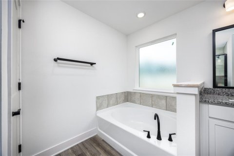Casa en venta en Newberry, Florida, 4 dormitorios, 204.38 m2 № 2387748 - foto 9