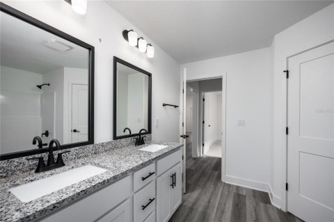 Casa en venta en Newberry, Florida, 4 dormitorios, 204.38 m2 № 2387748 - foto 24