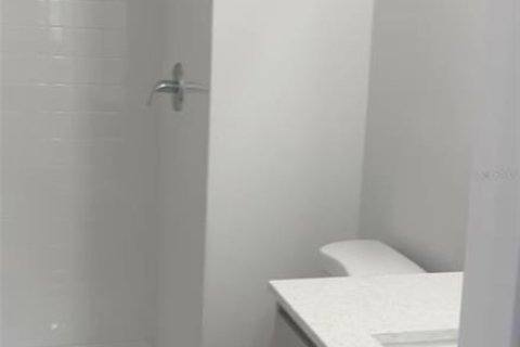 Condominio en alquiler en Orlando, Florida, 2 dormitorios, 102.19 m2 № 1810448 - foto 7