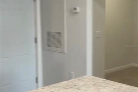 Condominio en alquiler en Orlando, Florida, 2 dormitorios, 102.19 m2 № 1810448 - foto 6