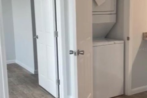 Condominio en alquiler en Orlando, Florida, 2 dormitorios, 102.19 m2 № 1810448 - foto 8