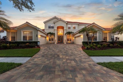 Casa en venta en Tampa, Florida, 4 dormitorios, 454.85 m2 № 1801416 - foto 1