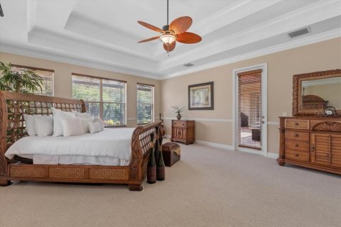 Casa en venta en Tampa, Florida, 4 dormitorios, 454.85 m2 № 1801416 - foto 19