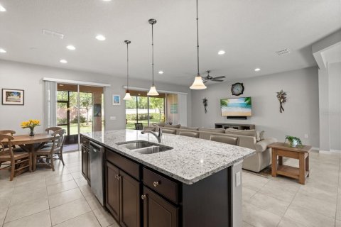 Adosado en venta en Davenport, Florida, 3 dormitorios, 186.73 m2 № 2158046 - foto 7